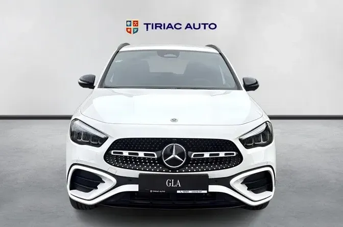 Mercedes-Benz GLA H247 — imagine 4