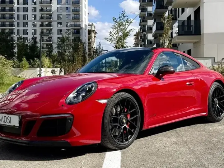 Porsche 911