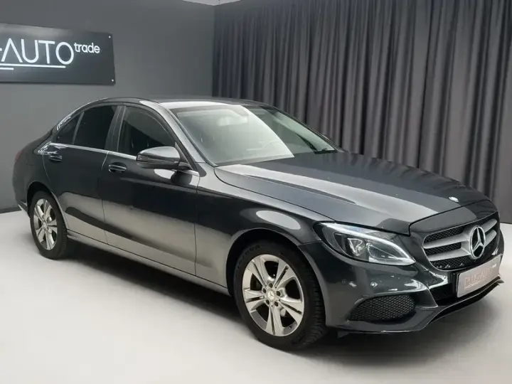 Mercedes-Benz C W205 220 d 4MATIC Aut.