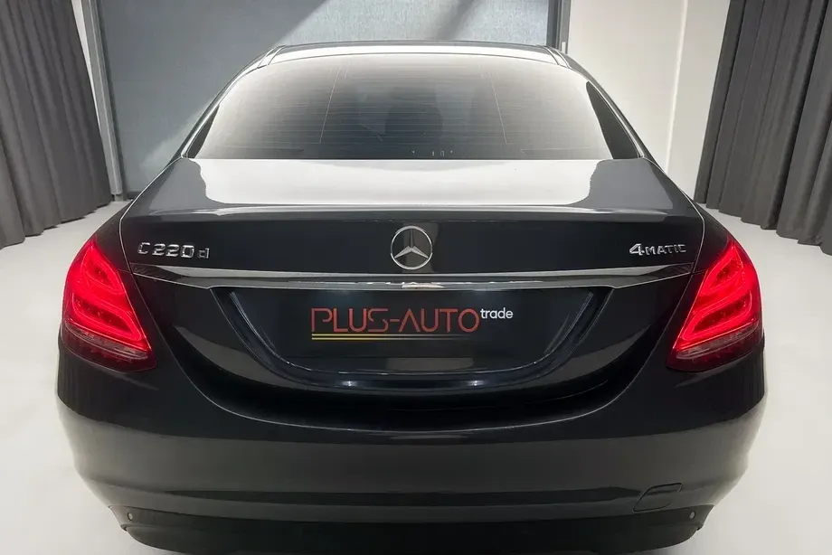 Mercedes-Benz C W205 220 d 4MATIC Aut. — imagine 8