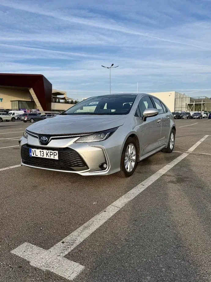 Toyota Corolla XII 1.8 HSD Business — imagine 2