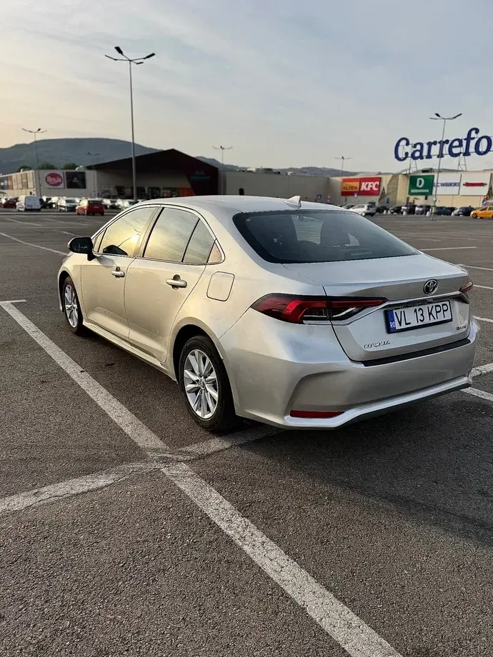 Toyota Corolla XII 1.8 HSD Business — imagine 6