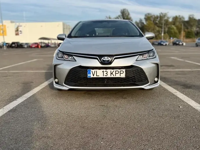 Toyota Corolla XII 1.8 HSD Business