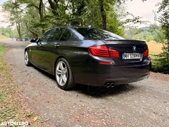 BMW Seria 5 F10/F11/F07 [2010 - 2017] 520d Aut.