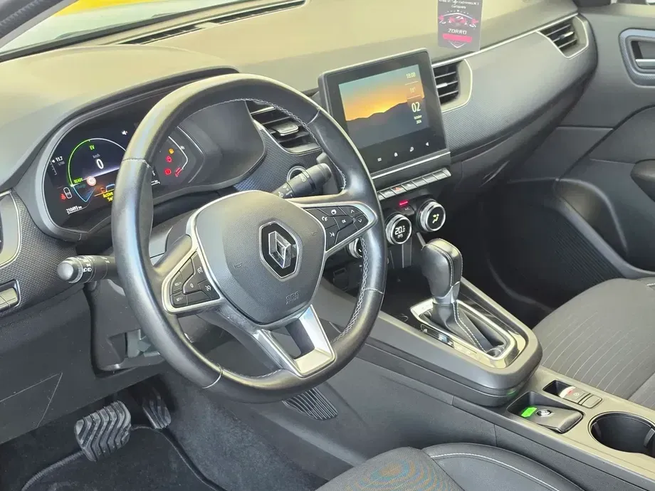 Renault Arkana E-TECH Intens — imagine 8