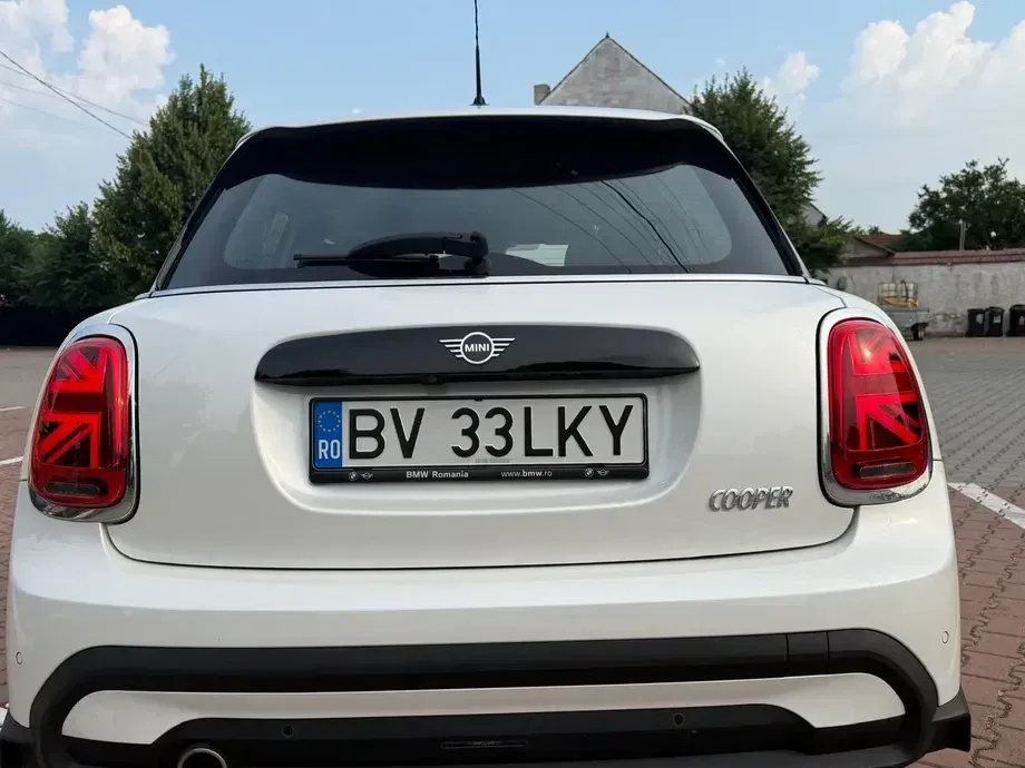 MINI Cooper — imagine 4
