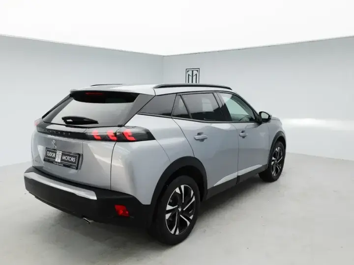 Peugeot 2008 II 1.5 BlueHDI EAT8 STT Allure Pack