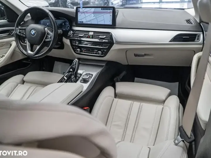 BMW Seria 5 520e Aut. Luxury Line