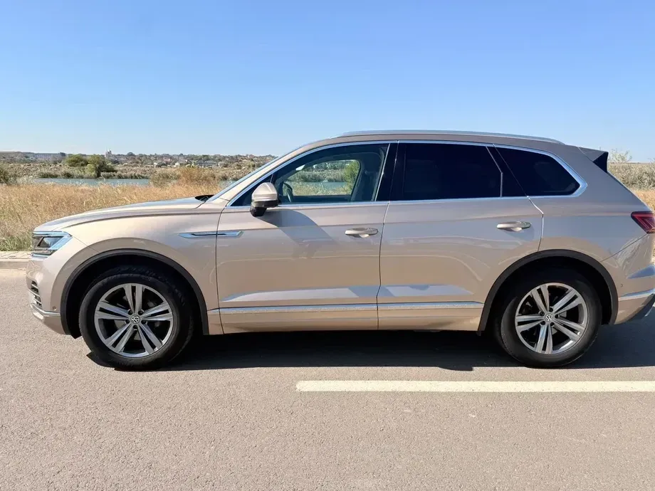 Volkswagen Touareg III — imagine 5