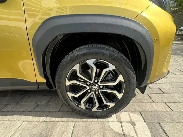 Toyota Yaris — imagine 5