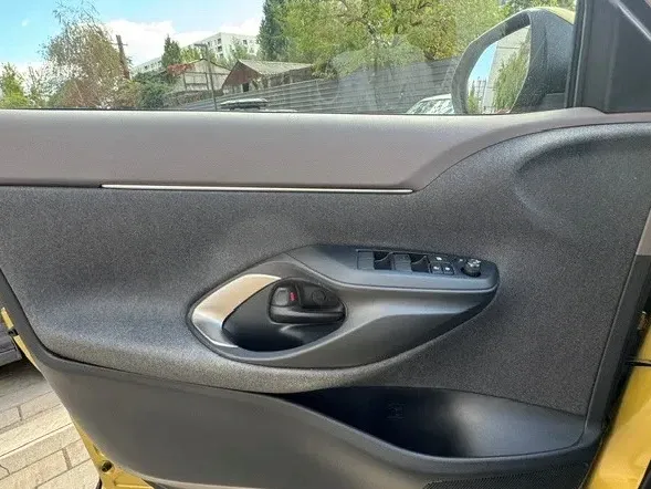 Toyota Yaris — imagine 9