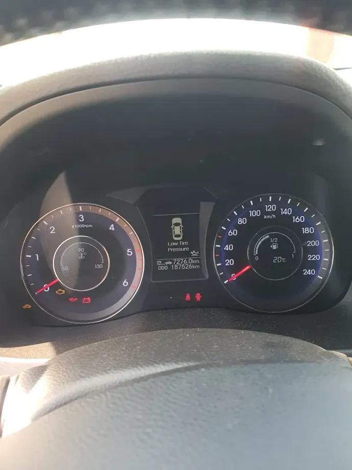 Hyundai i40 — imagine 9