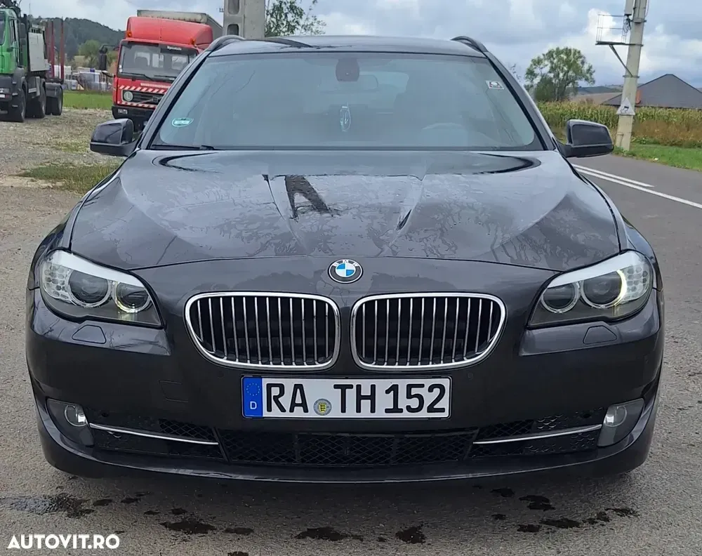 BMW Seria 5 F10/F11/F07 [2010 - 2017] — imagine 3