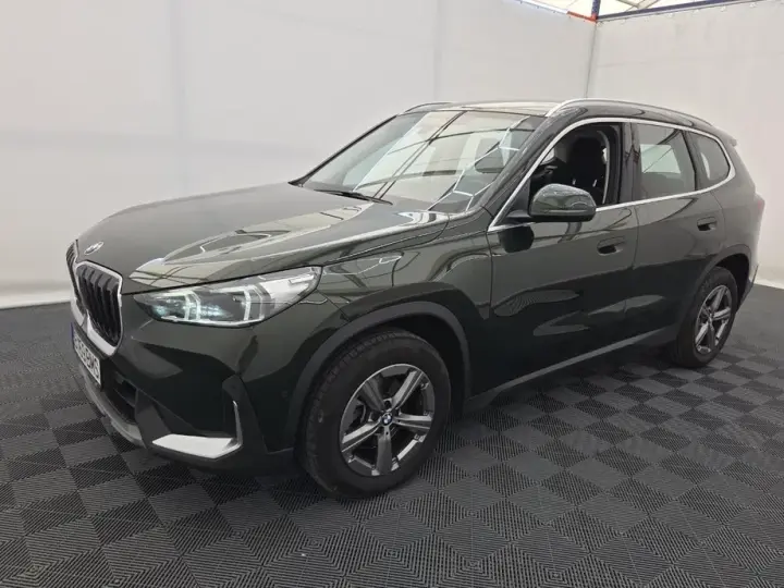 BMW X1 sDrive18i AT