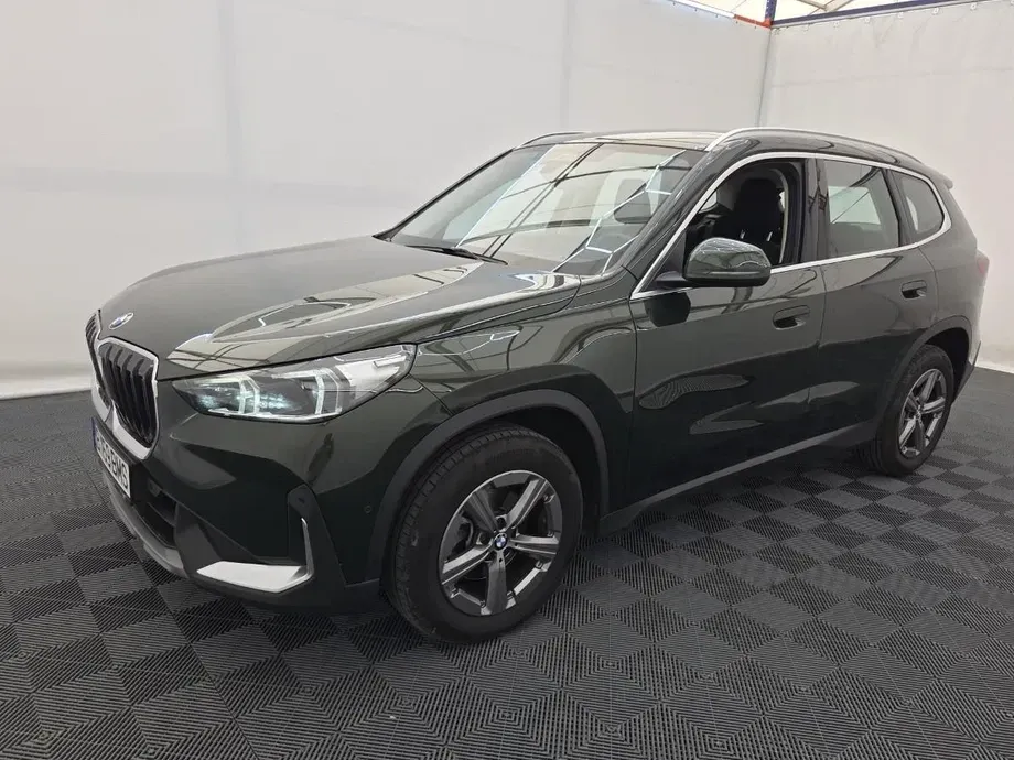 BMW X1 sDrive18i AT — imagine 2