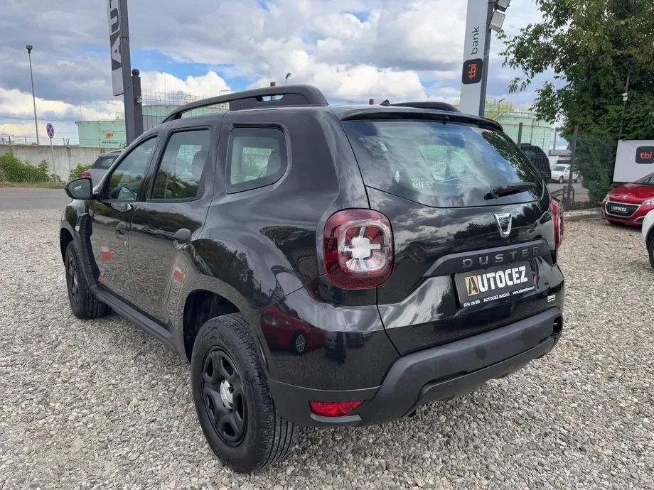 Dacia Duster 1.5 dCi 4x2 Prestige — imagine 4
