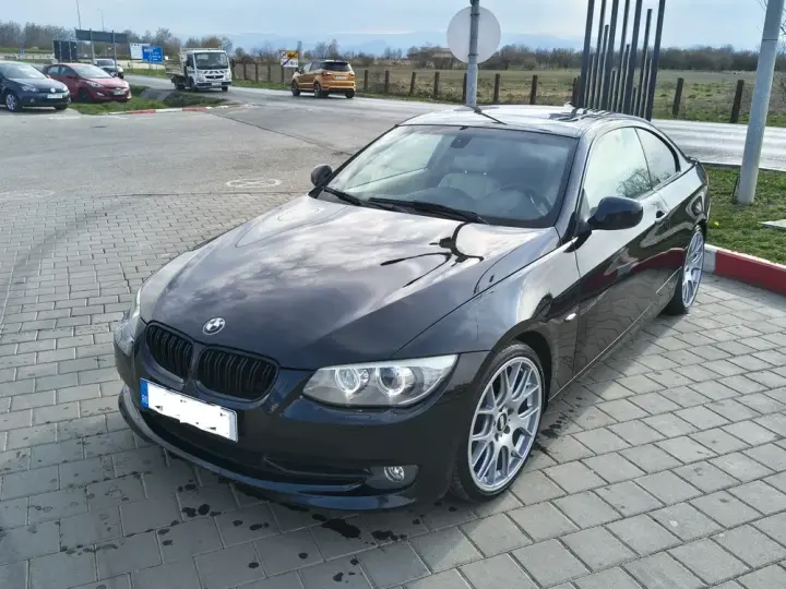 BMW Seria 3 E90/E91/E92/E93 [2005 - 2013] 335d Aut. Edition Exclusive