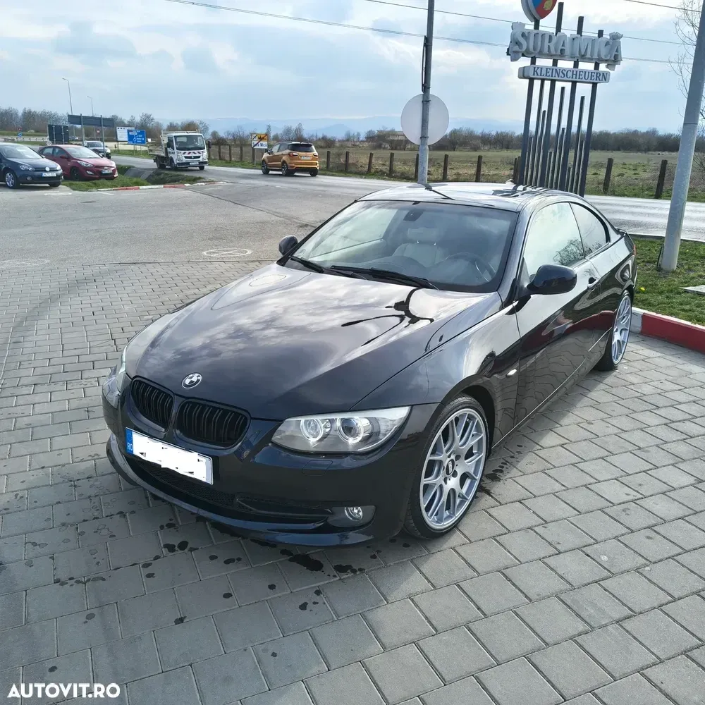 BMW Seria 3 E90/E91/E92/E93 [2005 - 2013] 335d Aut. Edition Exclusive — imagine 3