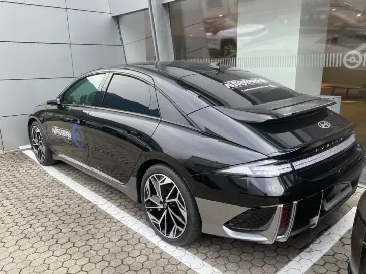 Hyundai Ioniq 6