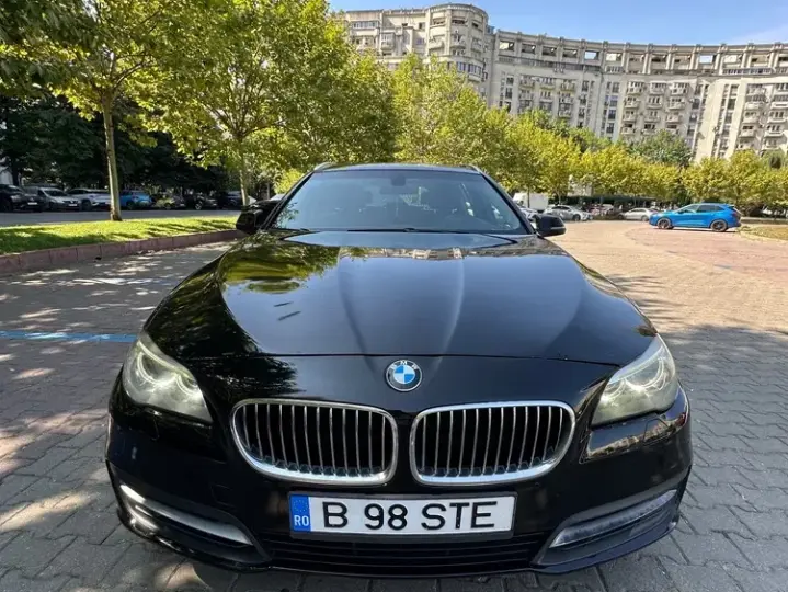 BMW Seria 5 F10/F11/F07 [2010 - 2017] 525d Aut. Modern Line
