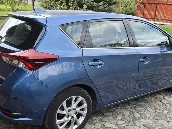 Toyota Auris II