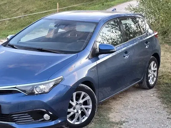 Toyota Auris II