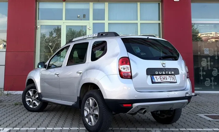Dacia Duster 1.5 dCi 4x4 Prestige — imagine 3
