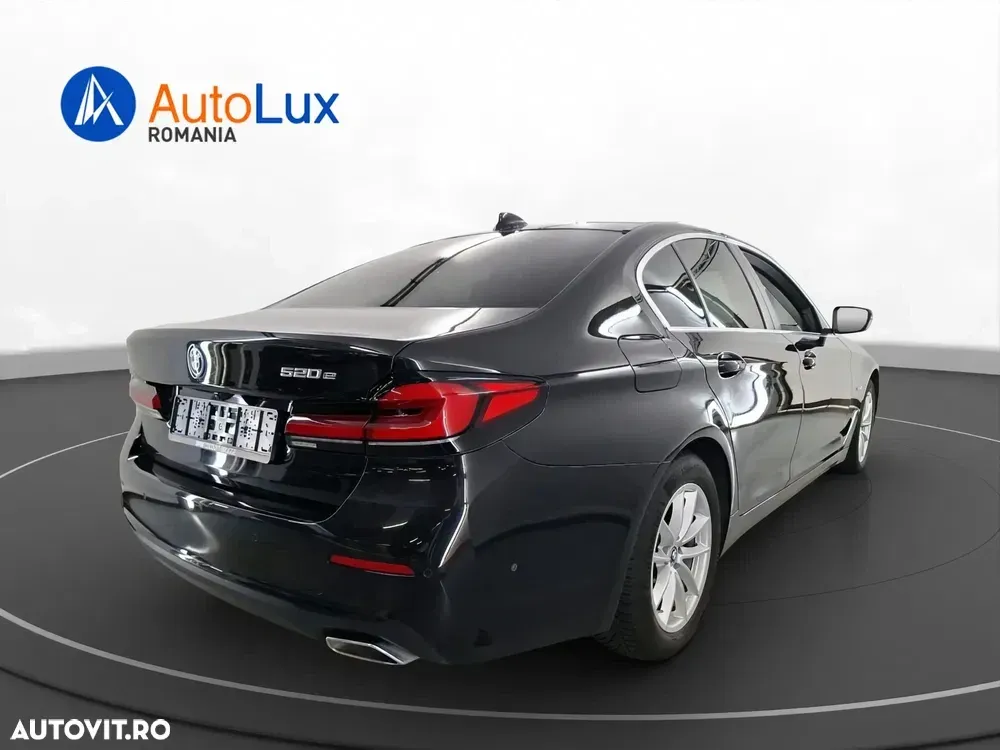 BMW Seria 5 G30/G31 [2017 - Prezent] 520e AT PHEV — imagine 3