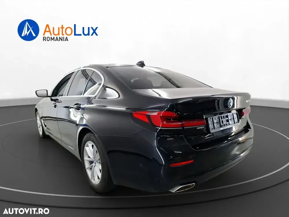 BMW Seria 5 G30/G31 [2017 - Prezent] 520e AT PHEV — imagine 4