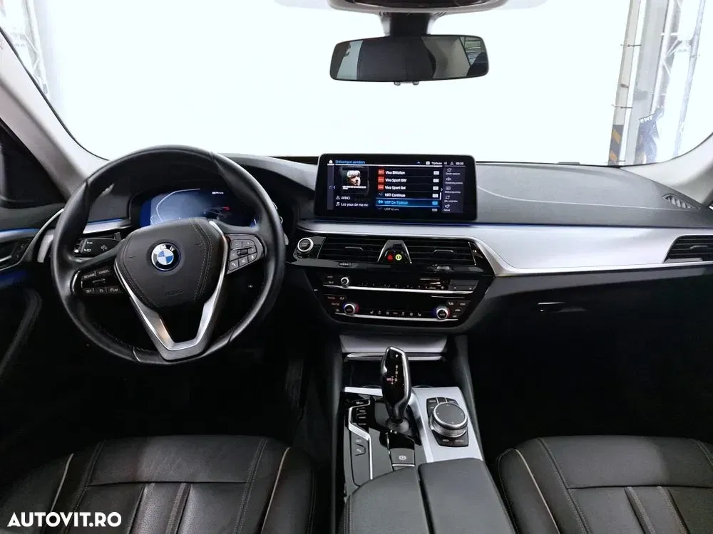 BMW Seria 5 G30/G31 [2017 - Prezent] 520e AT PHEV — imagine 6