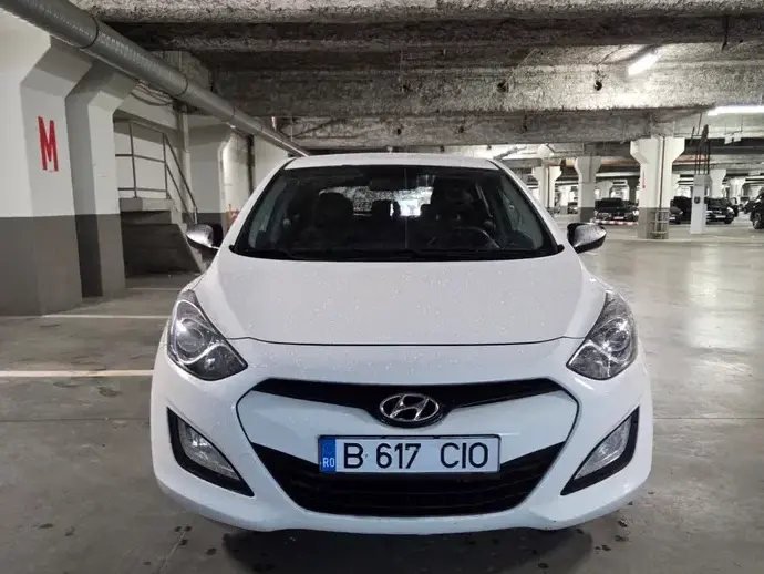Hyundai i30 II