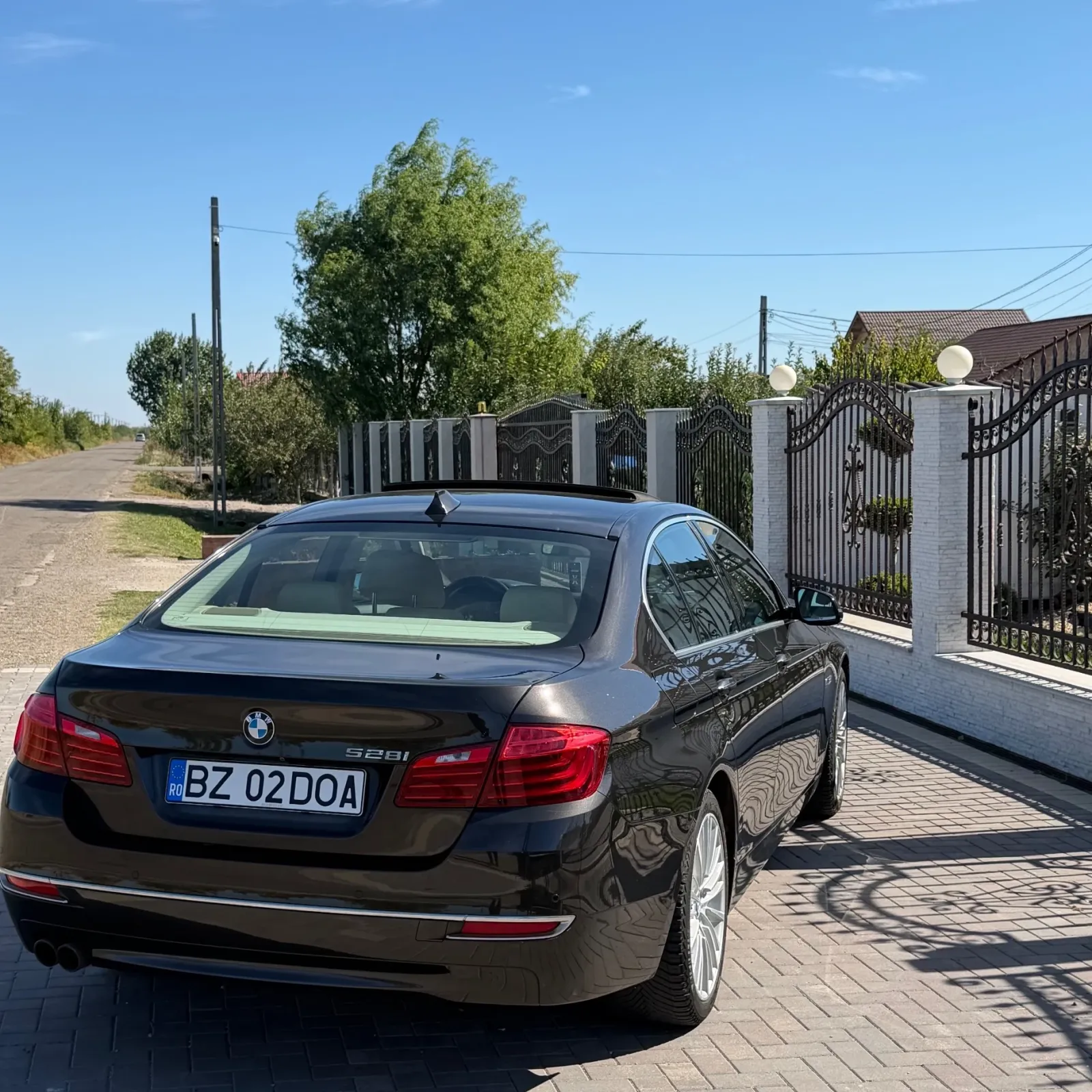 BMW Seria 5 F10/F11/F07 — imagine 10