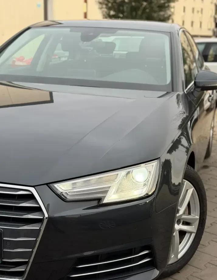 Audi A4 Limuzina 2.0 TDI quattro S tronic Sport — imagine 6