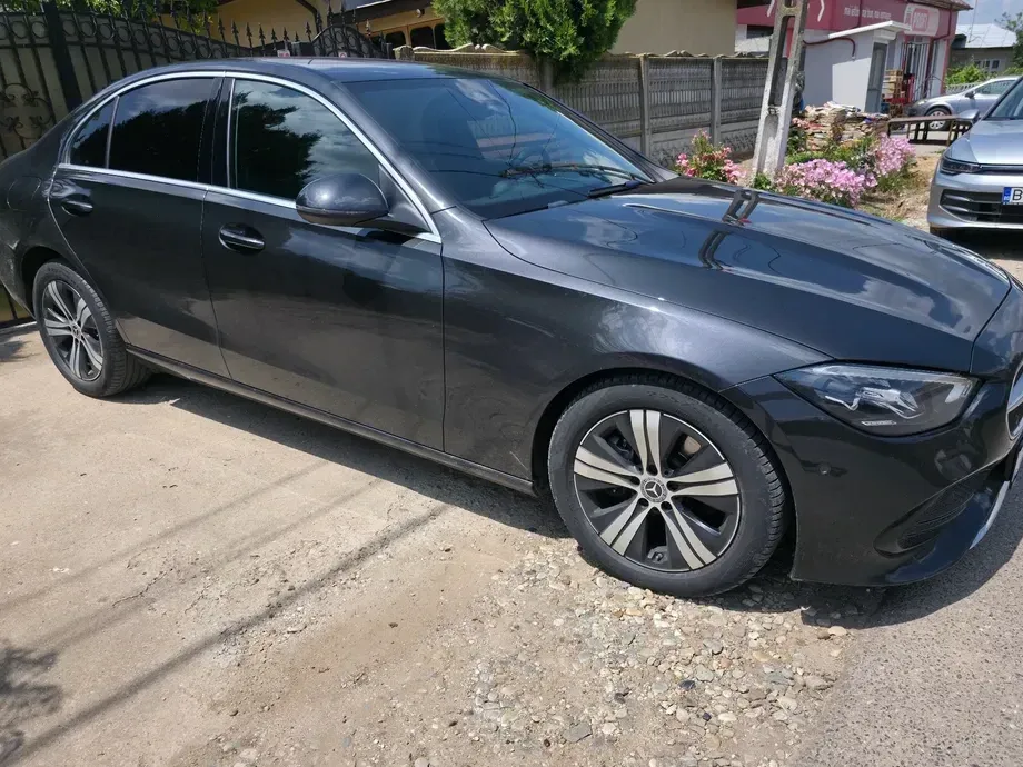 Mercedes-Benz C W206 — imagine 3
