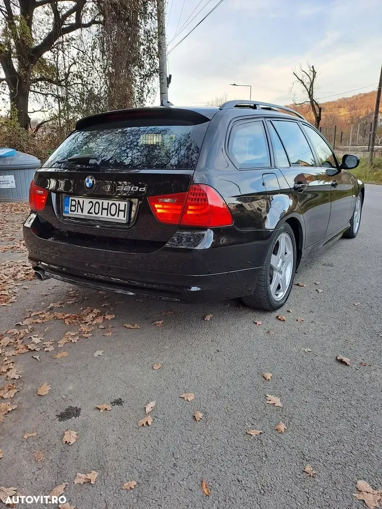 BMW Seria 3 E90/E91/E92/E93 [2005 - 2013] 320d — imagine 4