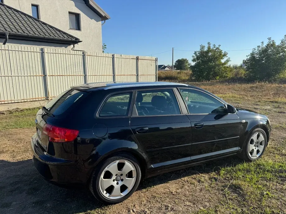Audi A3 Sportback 8P — imagine 10