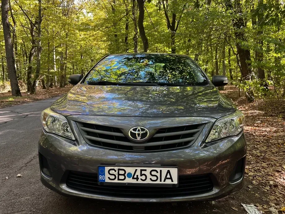 Toyota Corolla — imagine 2