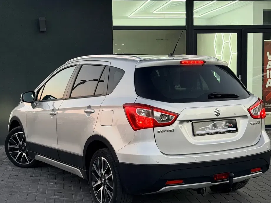 Suzuki SX4 — imagine 3