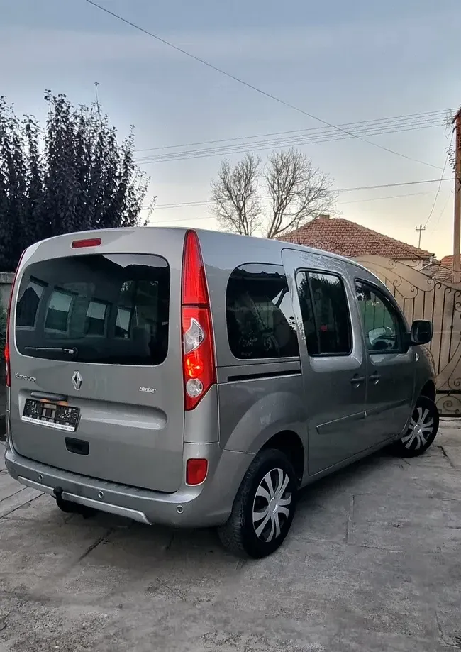 Renault Kangoo dCi 90 FAP Grand — imagine 3