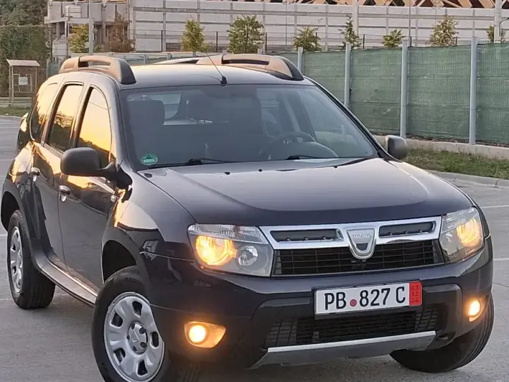 Dacia Duster I