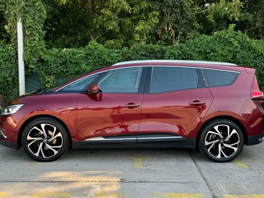 Renault Grand Scenic — imagine 3