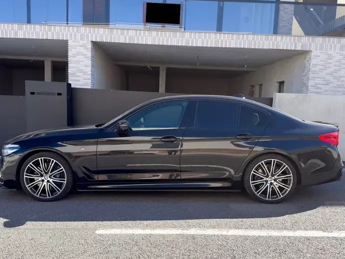 BMW Seria 5 G30/G31 540i xDrive AT