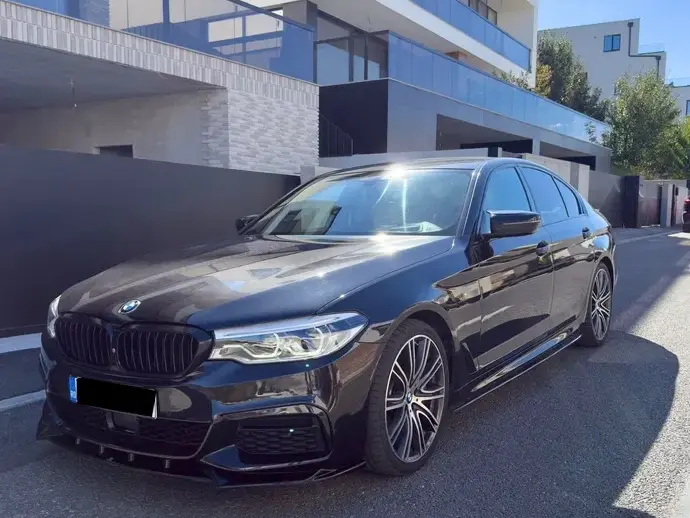 BMW Seria 5 G30/G31 540i xDrive AT
