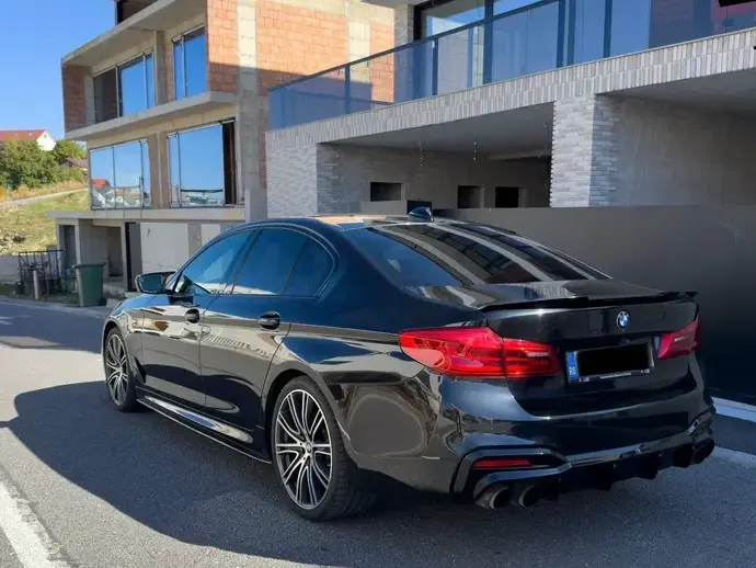 BMW Seria 5 G30/G31 540i xDrive AT