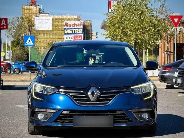 Renault Mégane IV ENERGY dCi 110 Start & Stopp Bose Edition