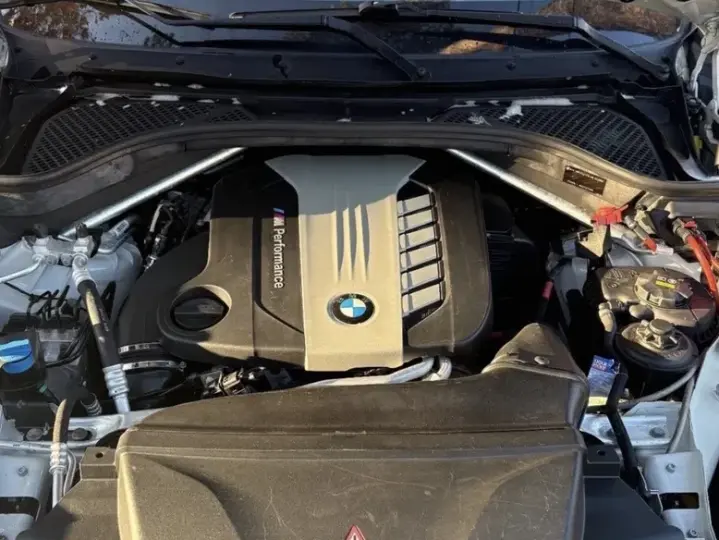 BMW X5 M M50d