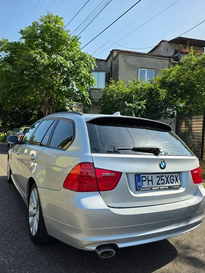 BMW Seria 3 E90/E91/E92/E93 — imagine 5
