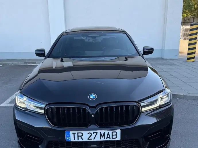 BMW Seria 5 G30/G31 530i xDrive AT MHEV