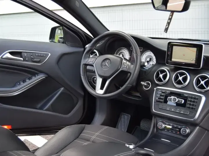 Mercedes-Benz A 180 W176 CDI BlueEfficiency Aut.