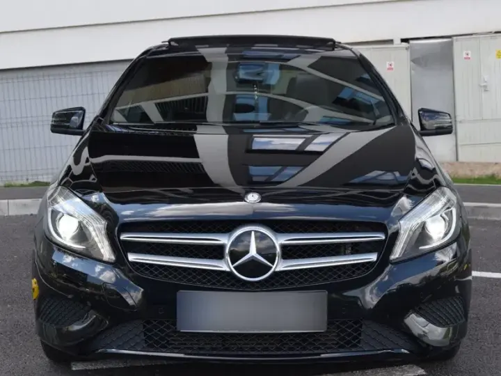 Mercedes-Benz A 180 W176 CDI BlueEfficiency Aut.
